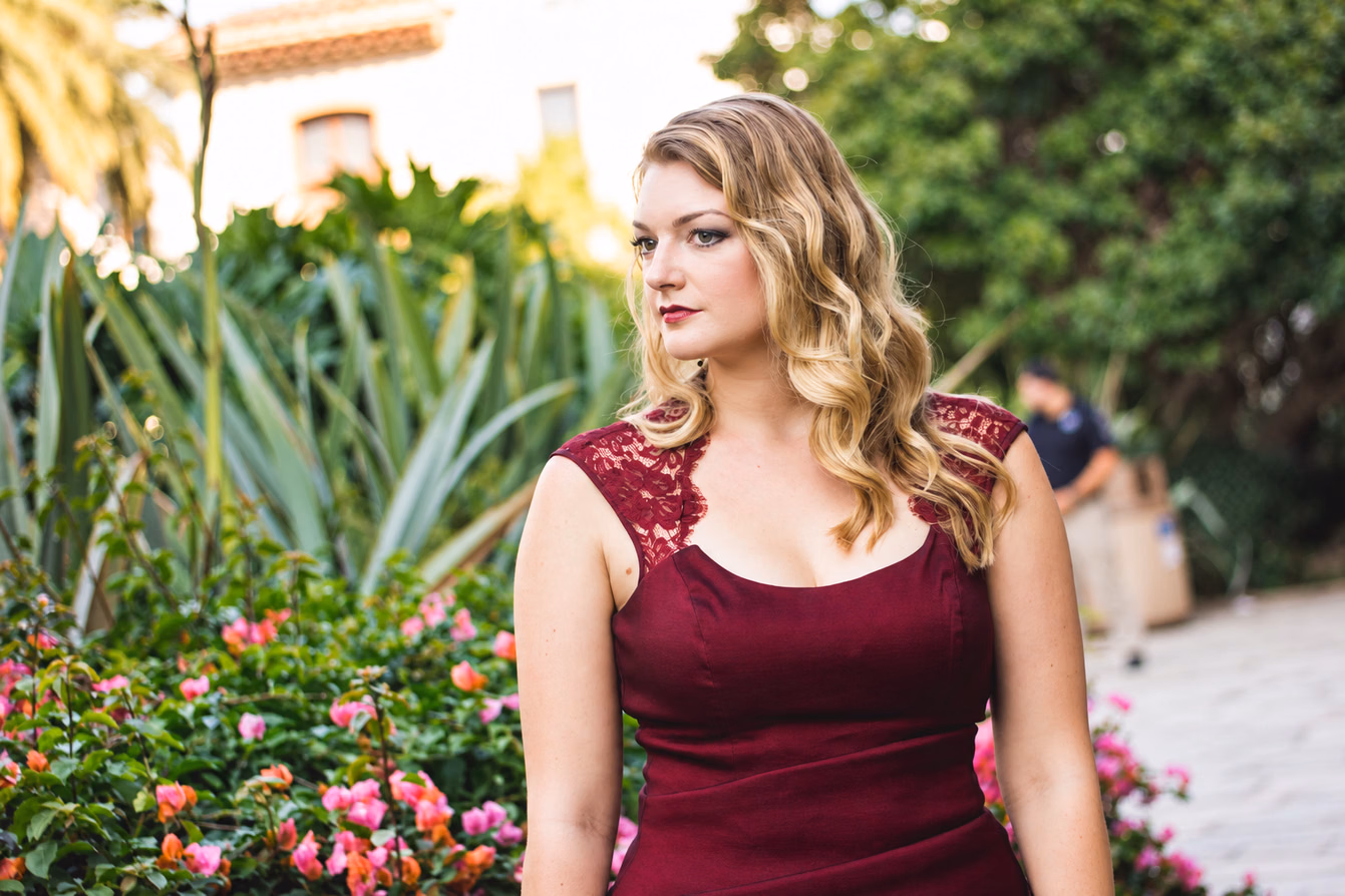 Taylor Haines, Soprano