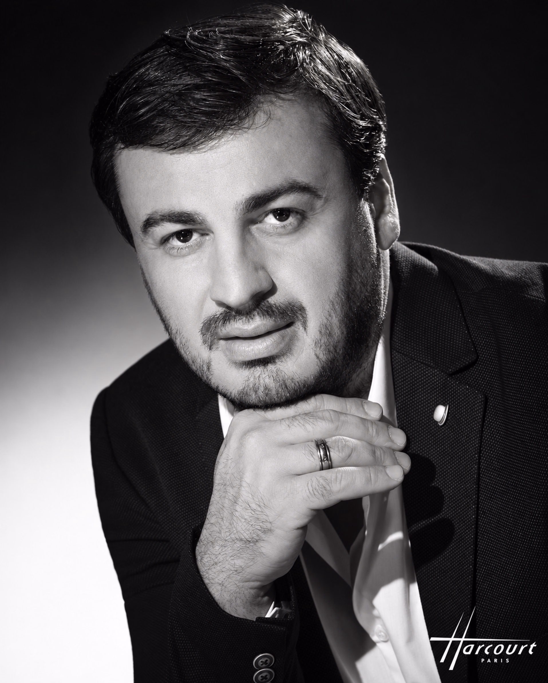 Irakli Kakhidze, Tenor
