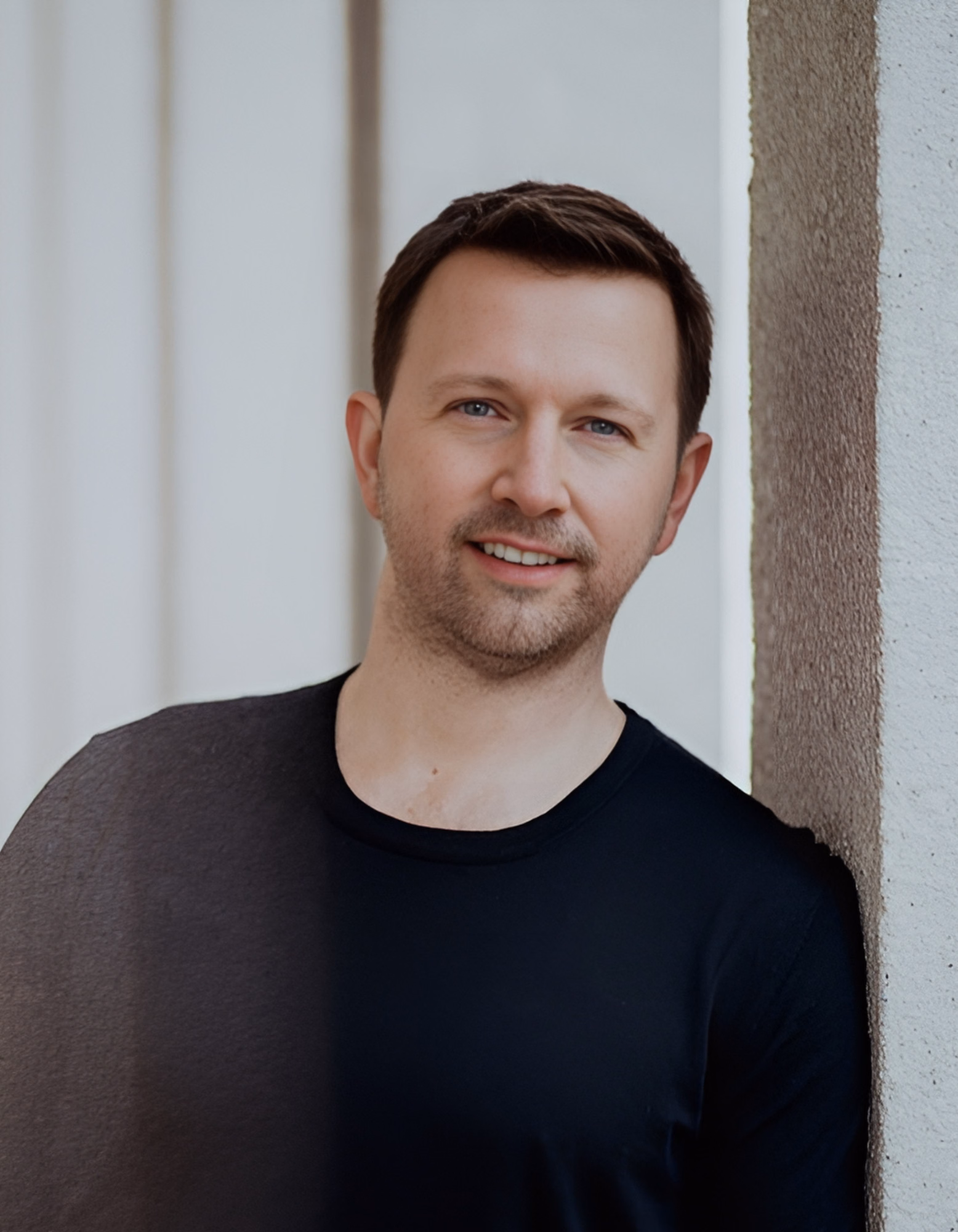 Timothy Oliver, Tenor