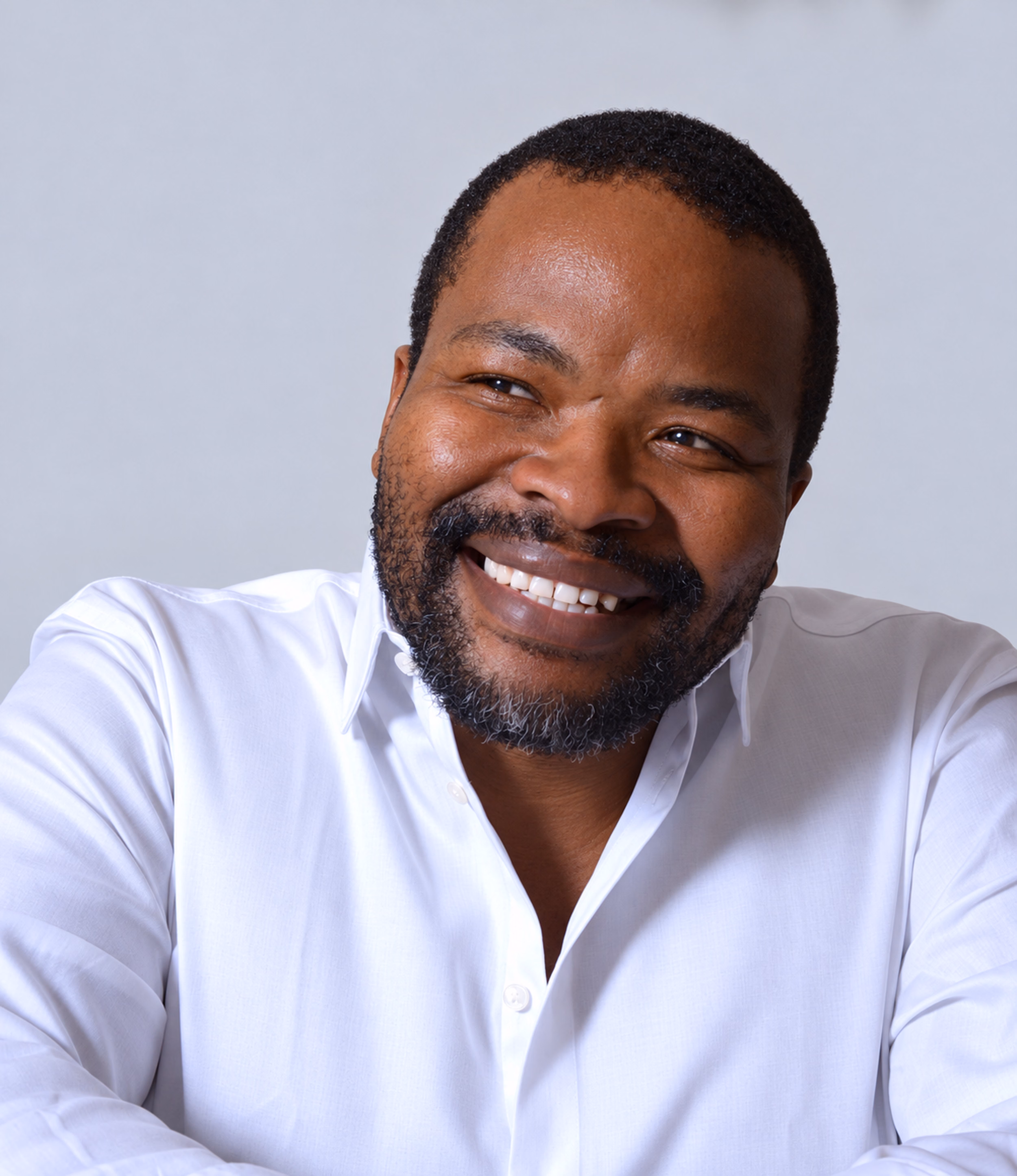 Theo Magongoma, Baritone