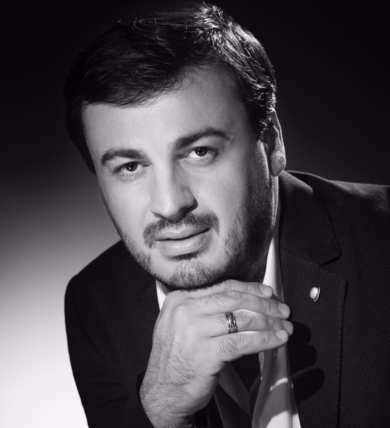 Irakli Kakhidze, Tenor
