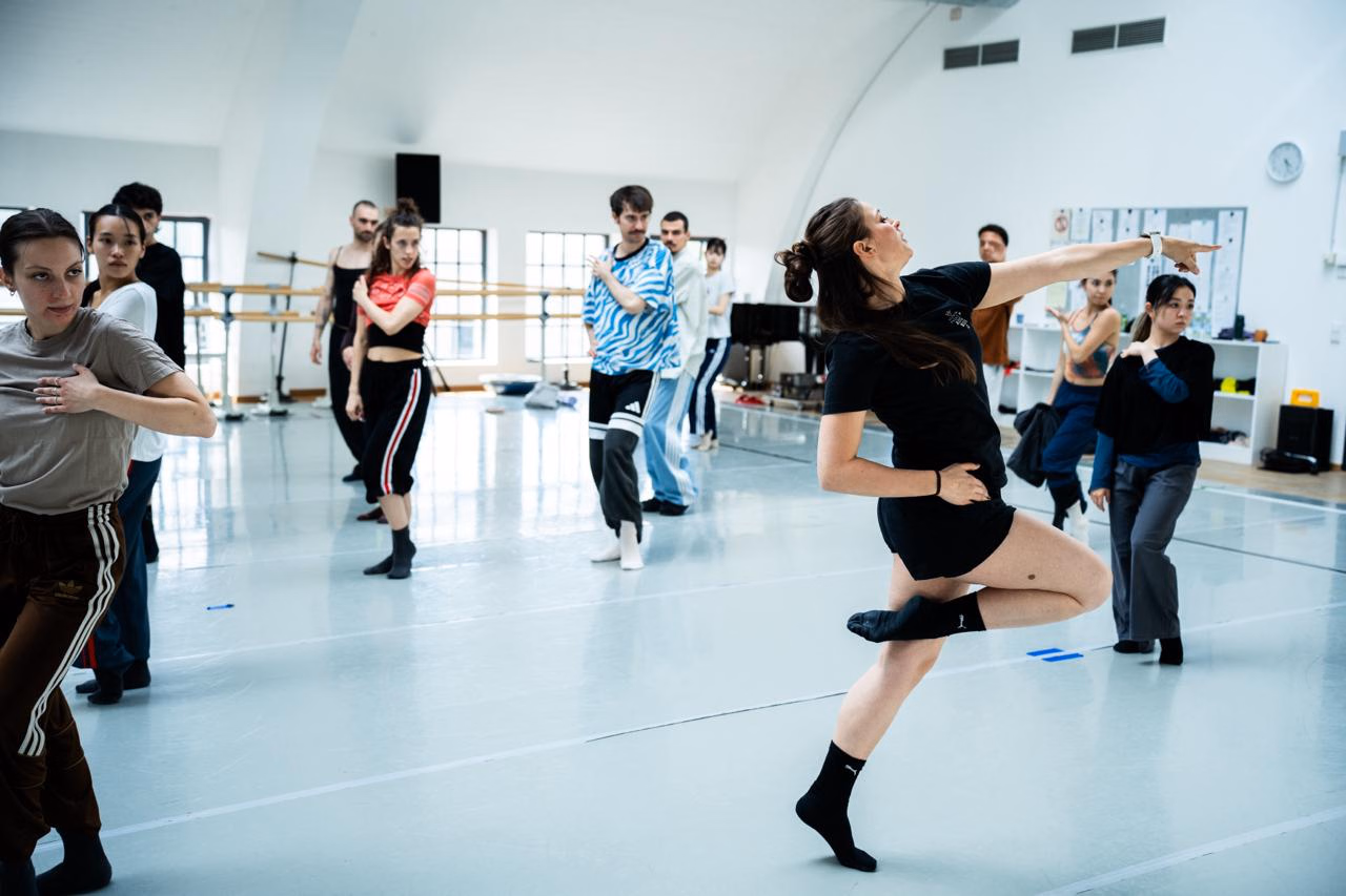 Helena Sturm, Choreographer, production photograph 03