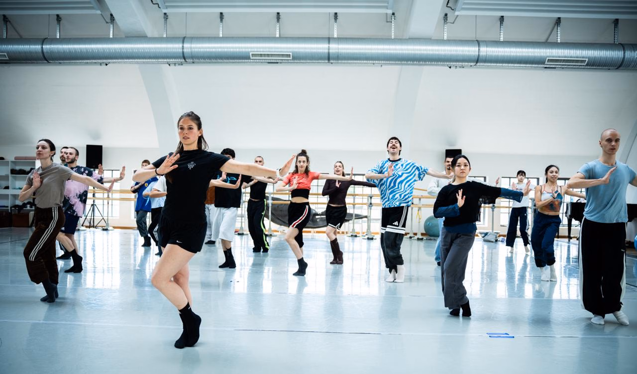 Helena Sturm, Choreographer, production photograph 04
